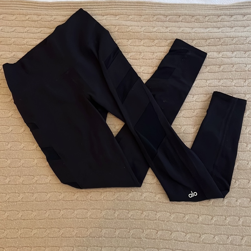 Alo Leggings with Mesh - Size medium